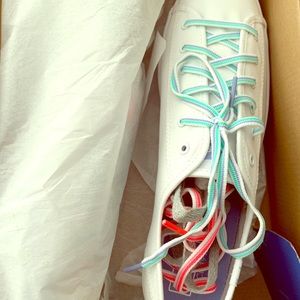 Brand new in box wedge canvas keds